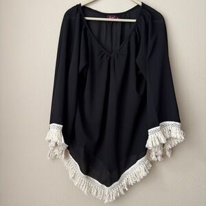 Avani Del Amour Blouse Women's Size L Black Pullover Fringes Boho Tunic Casual